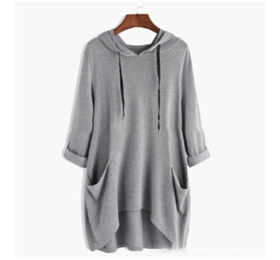 Lyn – Draped Sweatshirt with Relaxed Silhouette