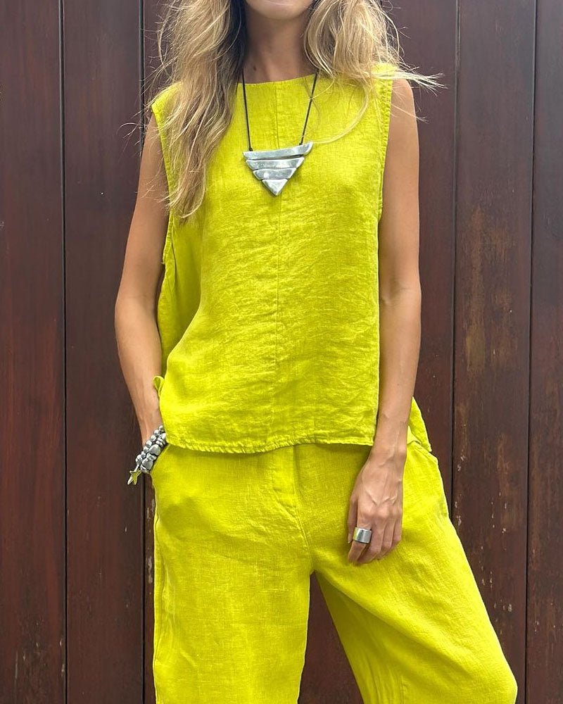 Callana – Sleeveless Two-Piece Palazzo Set