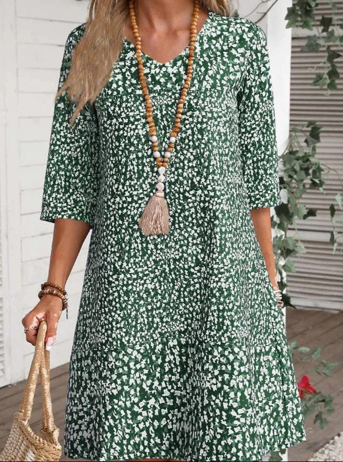 Annabelle – Floral V-Neck Midi Dress