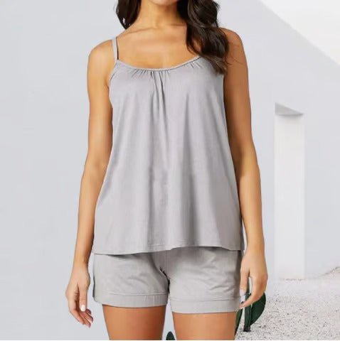 Cetestia – Scoop Neck Tank Top with Built-In Bra
