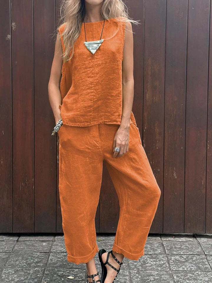 Callana – Sleeveless Two-Piece Palazzo Set