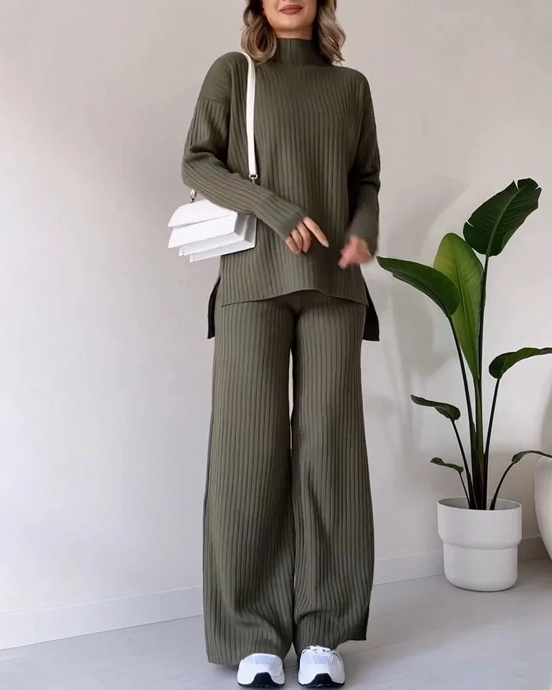 Iris – Slit Two-Piece Set with Relaxed Fit