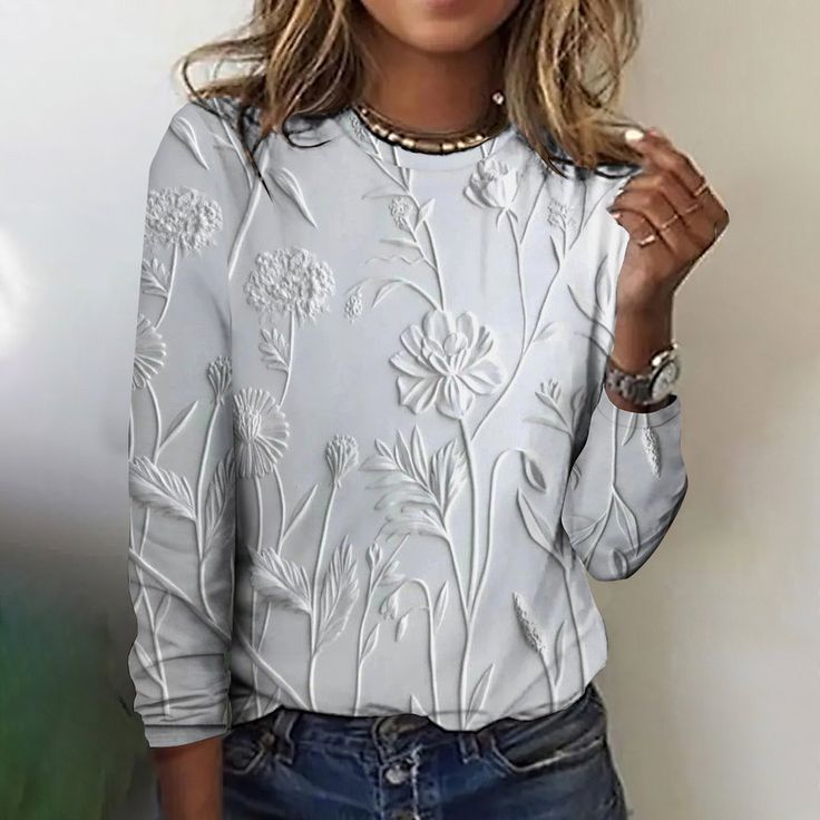 Meryl – Long Sleeve Round-Neck Top