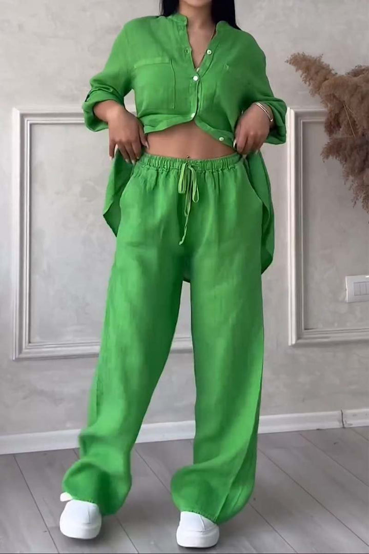 Amma – Two-Piece Set with Wide-Leg Pants
