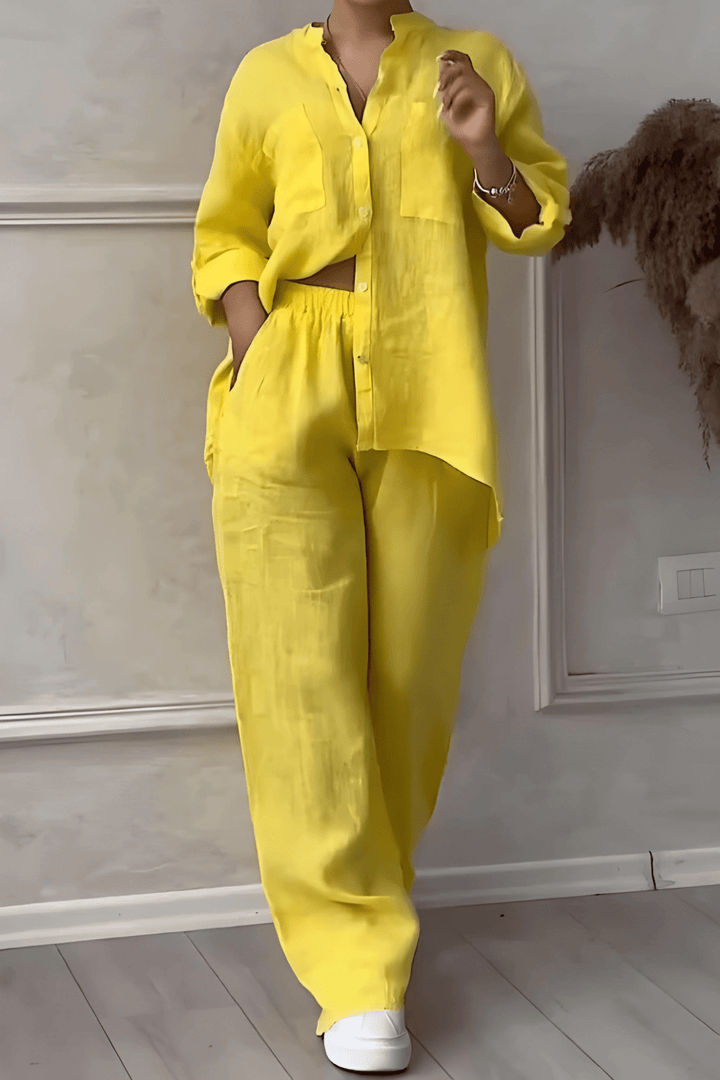 Amma – Two-Piece Set with Wide-Leg Pants