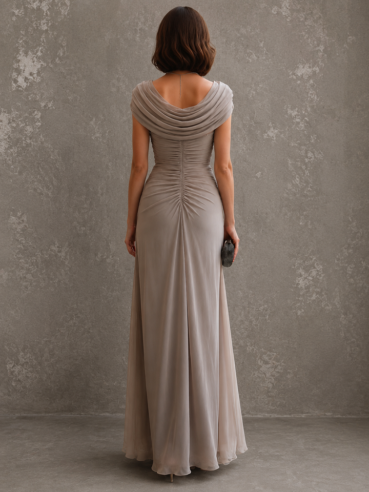 Jilliann | Elegant Flowy Maxi Dress