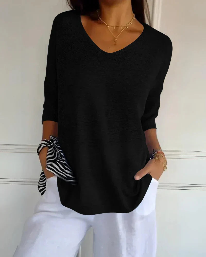 Anila – V-Neck Flowy Top