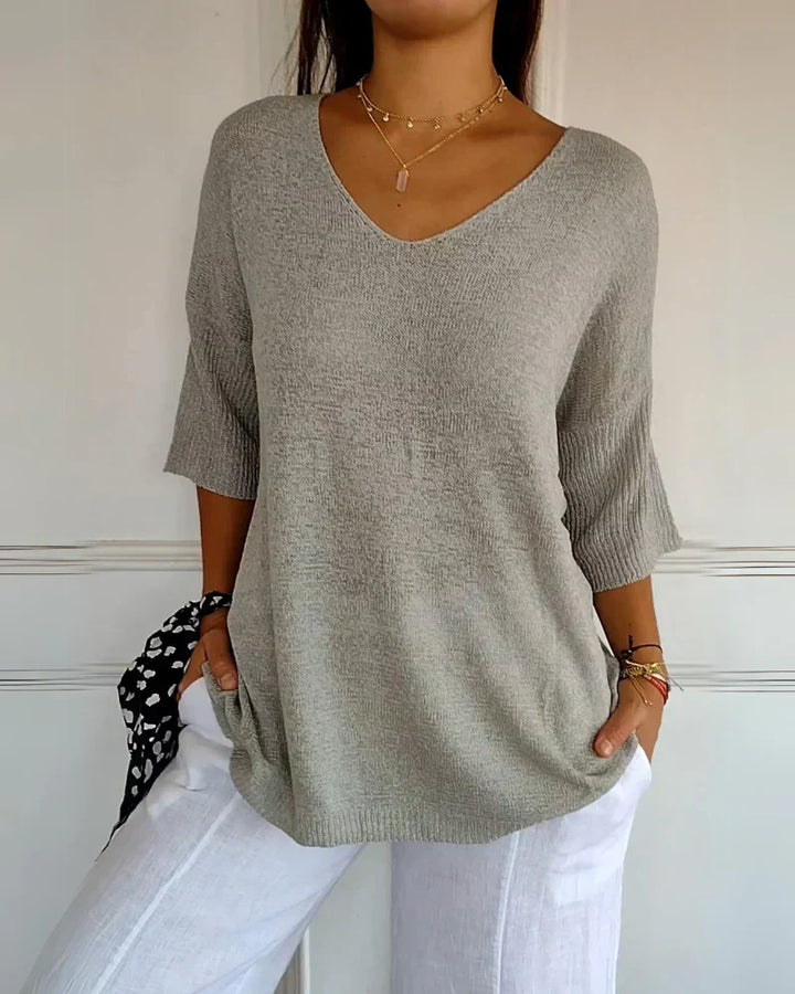Anila – V-Neck Flowy Top