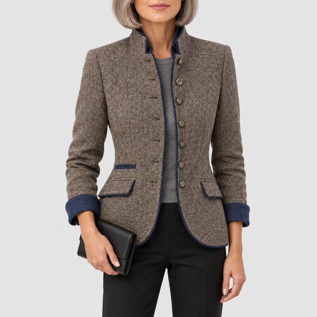 Lincy | Timeless Elegant Blazer