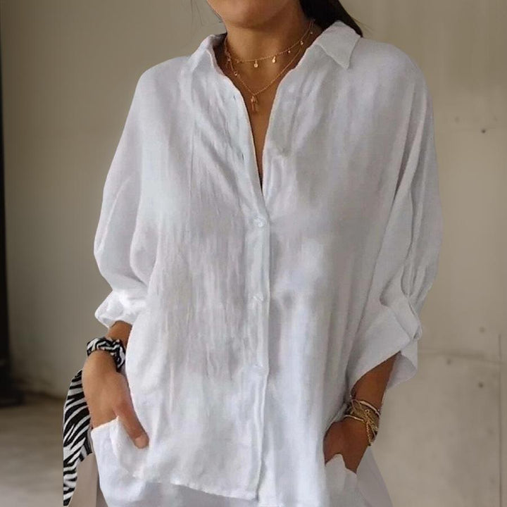 Carmen – Relaxed Blouse with Flowy Silhouette