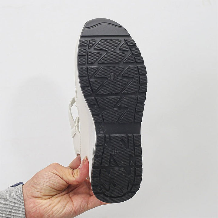 Isadora – Closed-Toe Sneaker Sandals