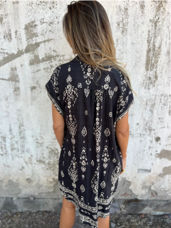 Micayla – Vintage Boho Printed Shirt Dress