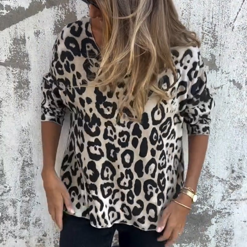 Lyka – Crew Neck Leopard Print Top