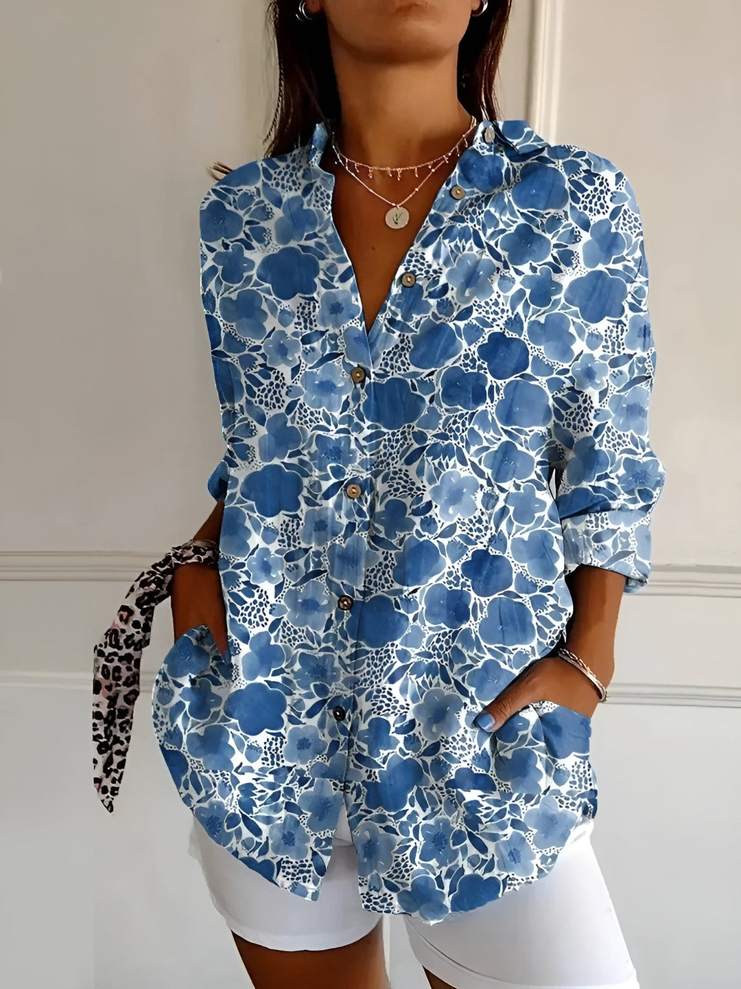 Maia – Floral Print Blouse with Relaxed Fit